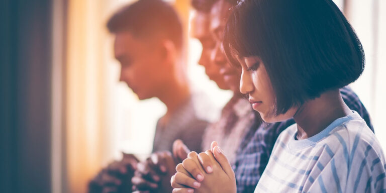 long-term-study-questions-mental-health-benefits-of-religious-attendance