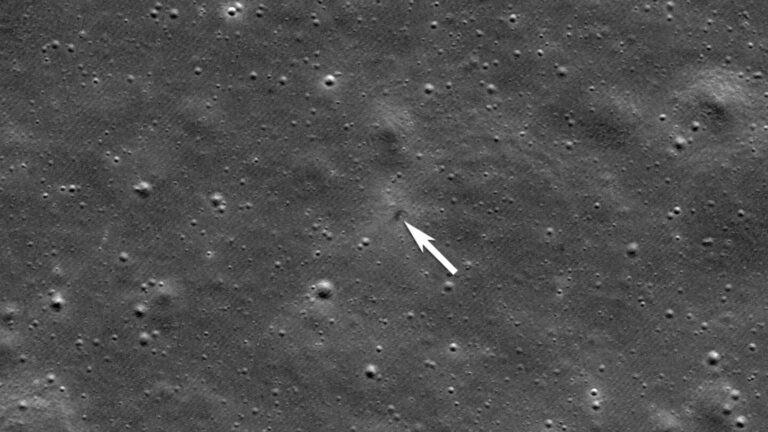 nasa-captures-crash-site-of-japanese-lunar-lander