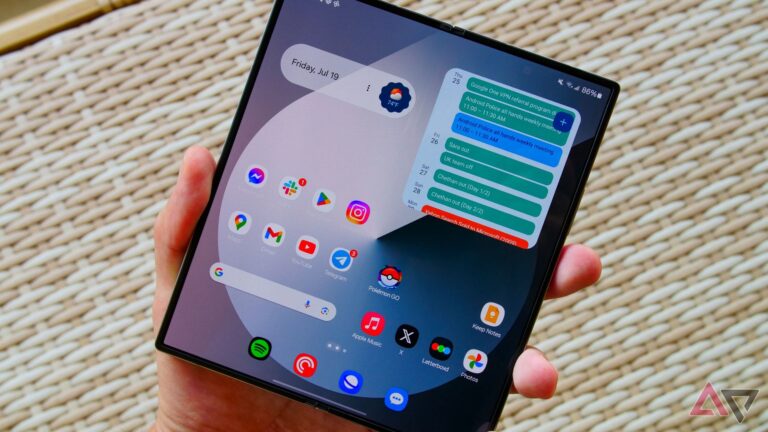 samsung-s-galaxy-fold-ultra-faces-critical-scrutiny