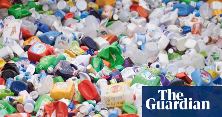 scientists-convert-plastic-waste-into-paracetamol-using-bacteria