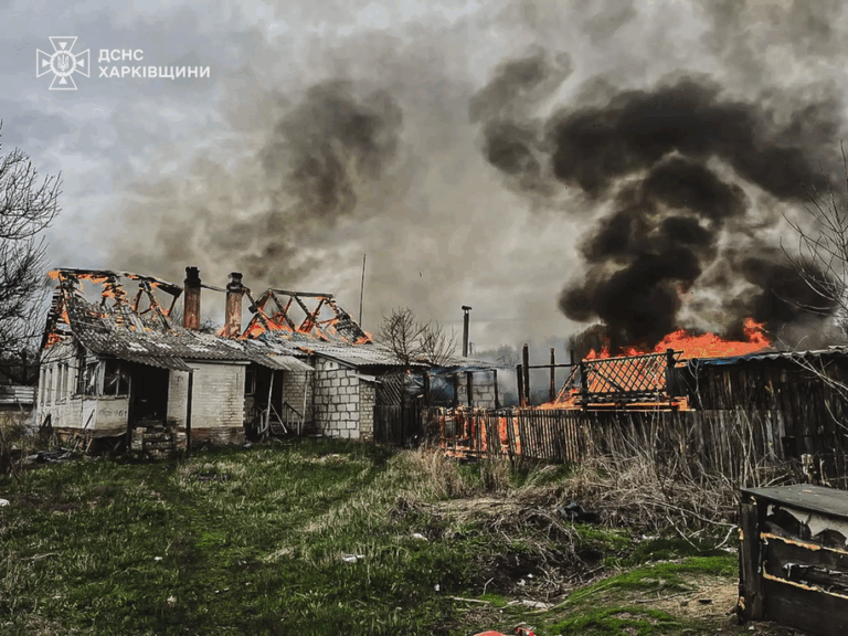ukraine-strikes-russian-airbase-destroying-two-su-34-aircraft