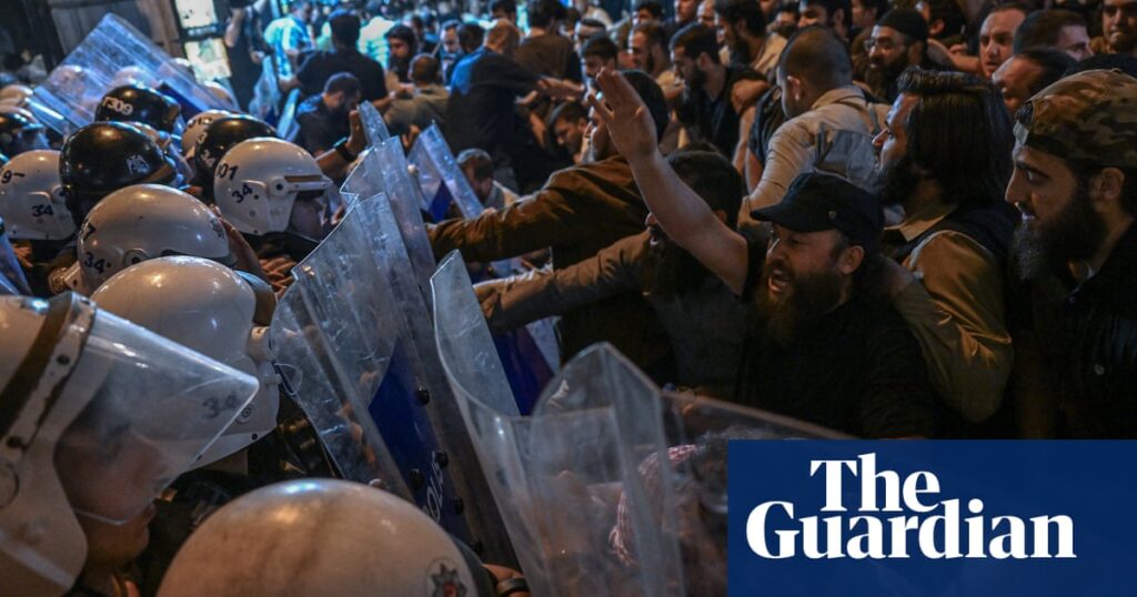 clashes-erupt-in-istanbul-over-controversial-cartoon-in-satirical-magazine-1