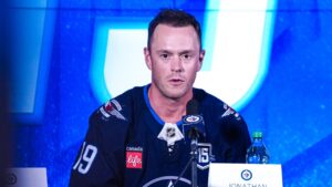 jonathan-toews-returns-to-nhl-with-winnipeg-jets-after-health-struggles