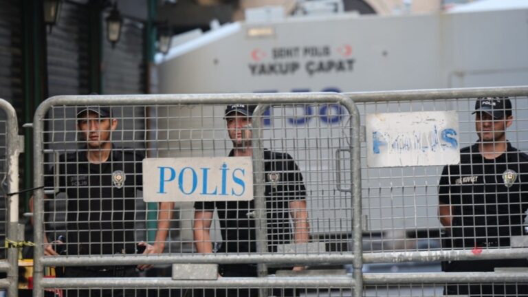 turkiye-detains-four-in-controversy-over-satirical-cartoon-of-prophets